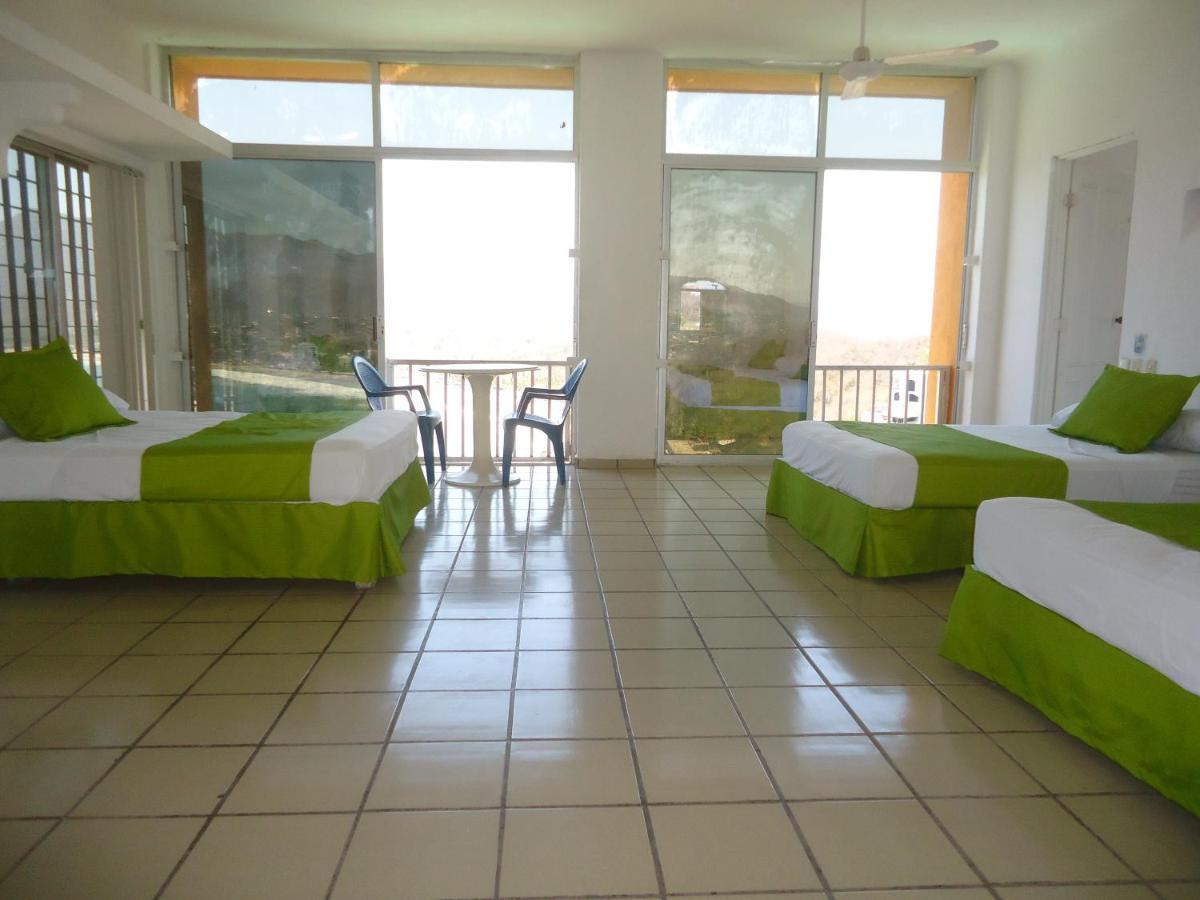 Casa Mexicana La Reyna Manzanillo Exterior foto